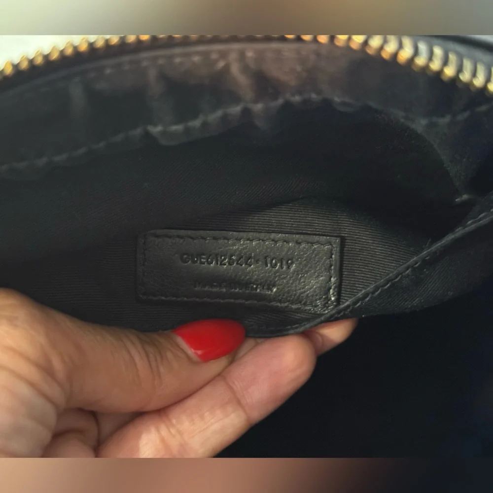 Saint Laurent Lou Camera Bag – Black Quilted Leather (No Tassel) - Picture 4 of 10